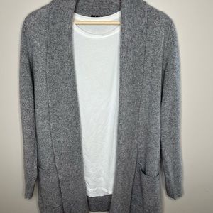 Size S Lord & Taylor 100% Cashmere Cardigan